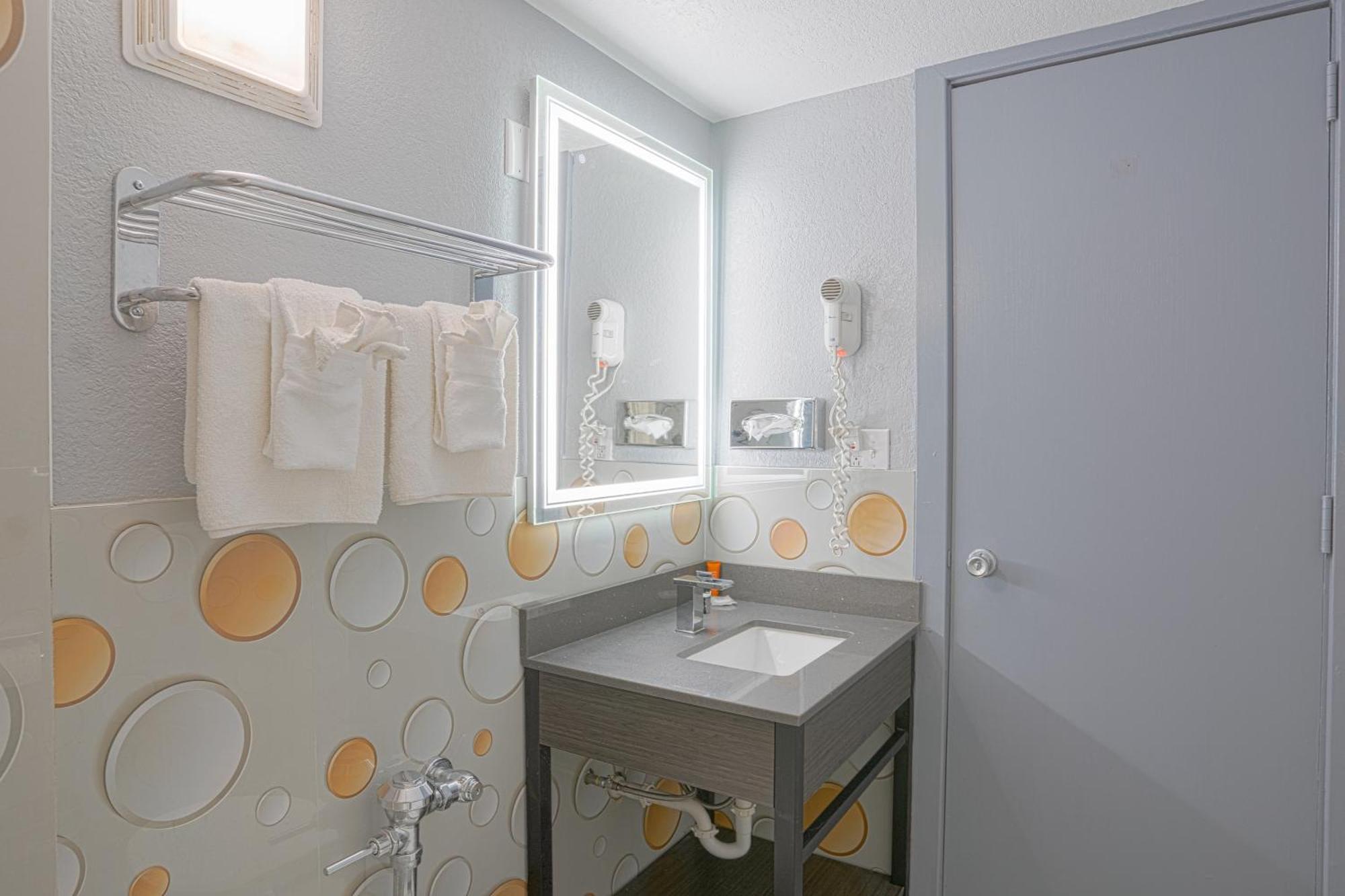 Executive Inn By Belvilla Owatonna Hwy 35 エクステリア 写真
