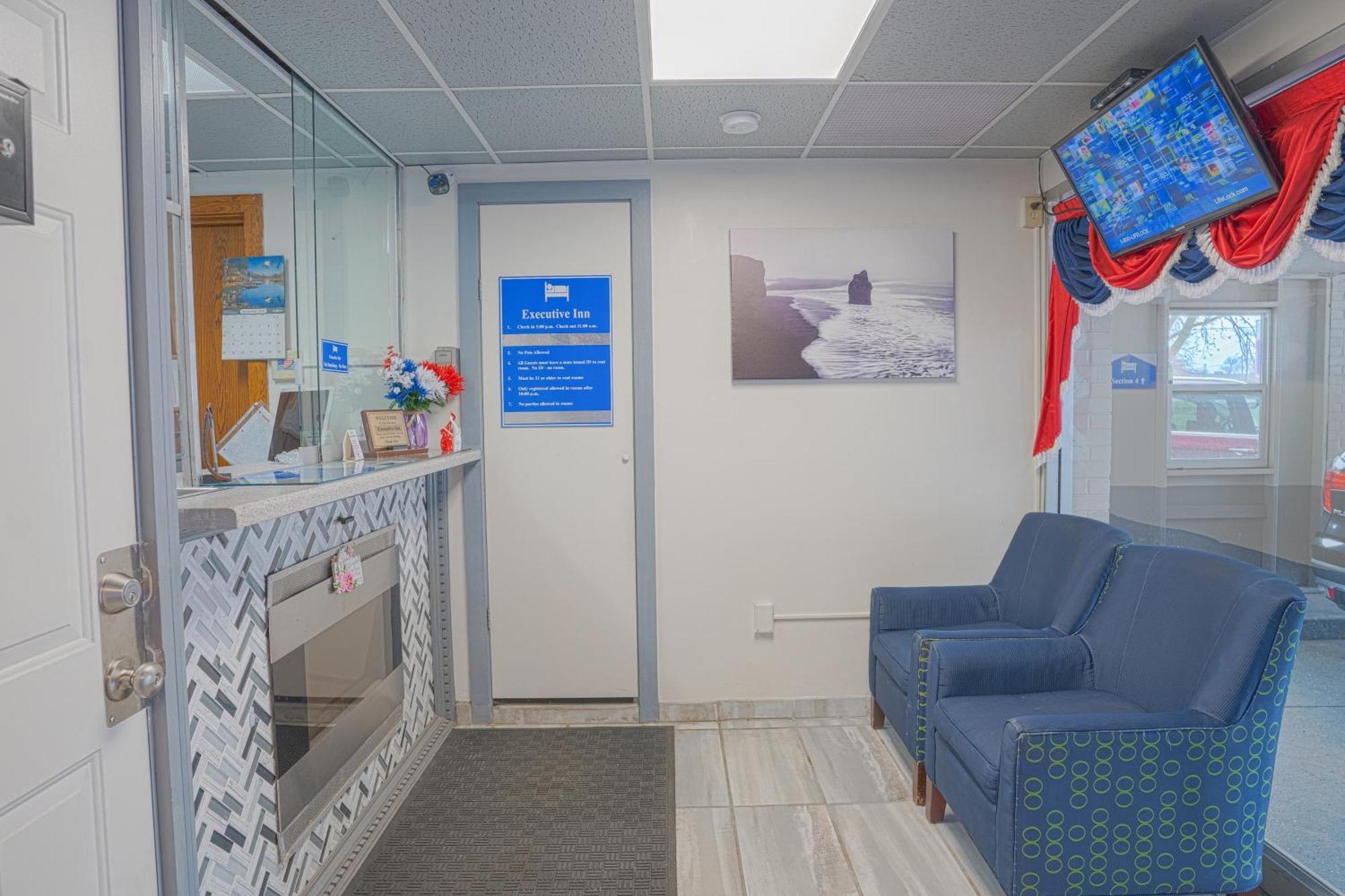 Executive Inn By Belvilla Owatonna Hwy 35 エクステリア 写真
